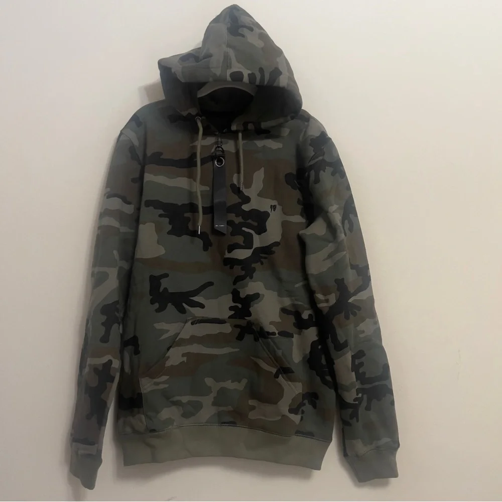 10.Deep Military Camo Patchwork Fleece Hoodie Size M NWT